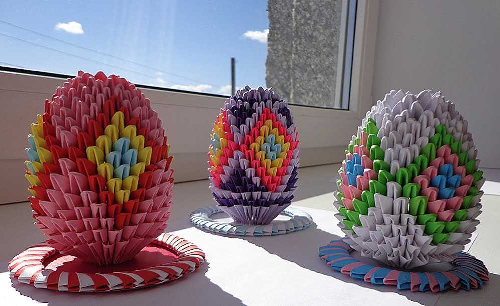Пасхальное яйцо из модулей от автора Наталья и Марина Климины работа на Конкурс Весна 2016 на тему модульное оригами