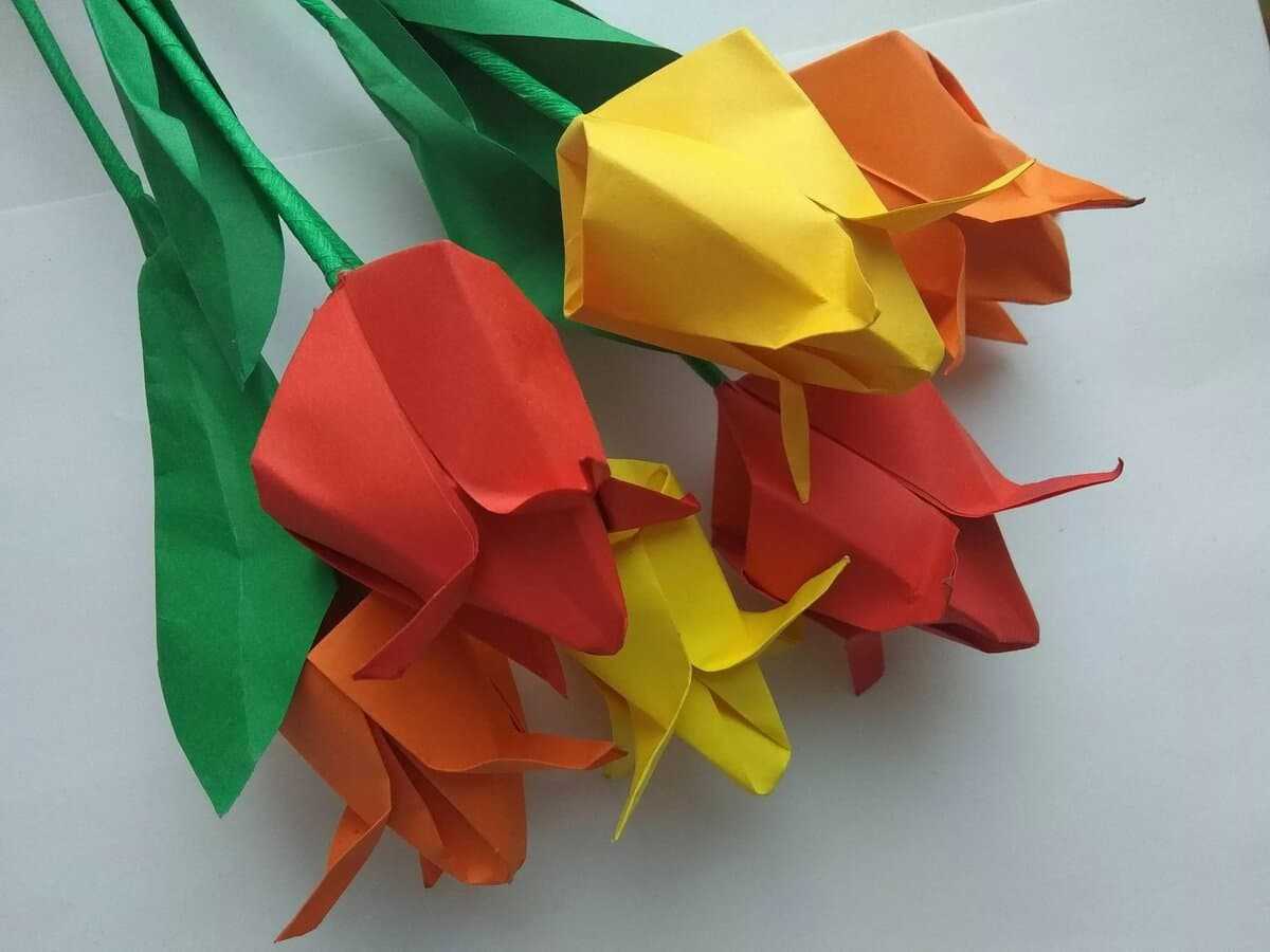 Поделки своими руками - оригами - интересны всем абсолютно всем детям Этот подробный мастер-класс оригами для детей 8 лет с фото и описанием научит как сделать оригами-гриб из бумаги