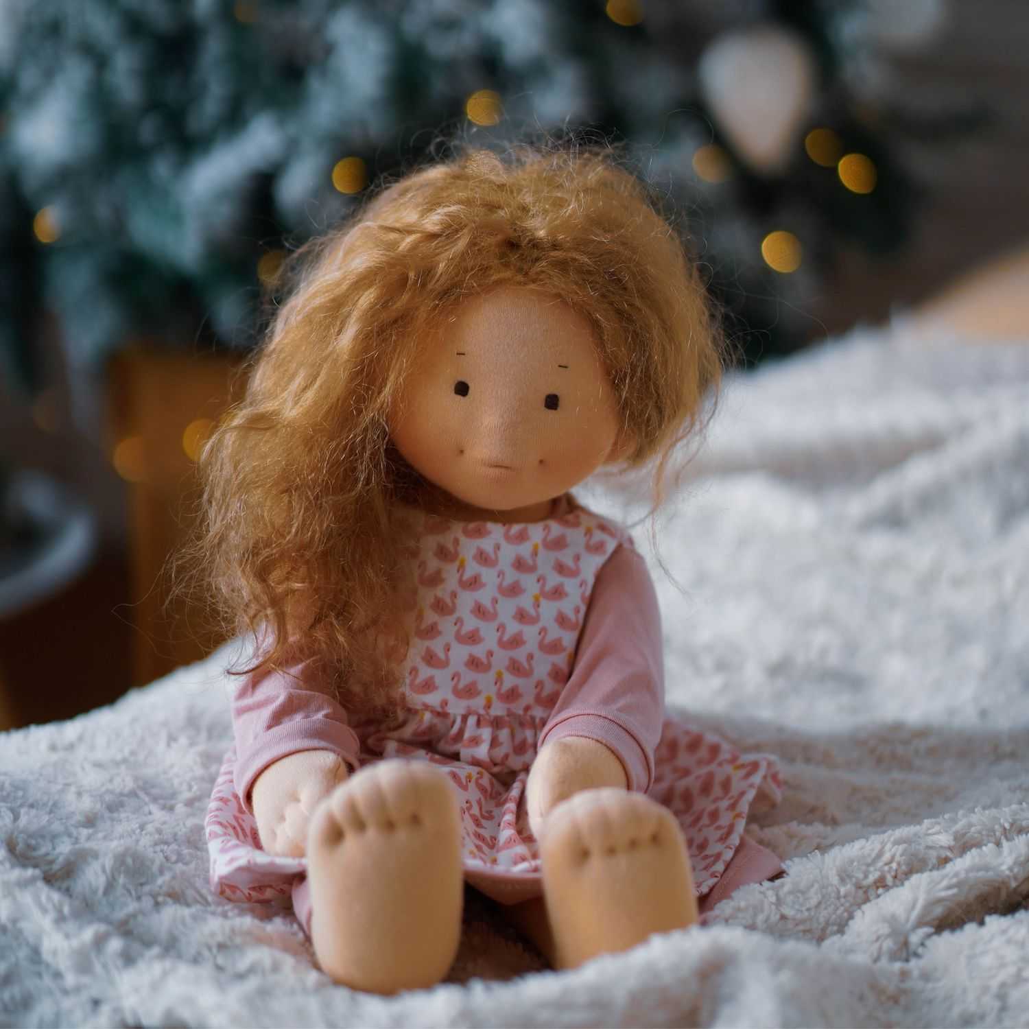 Мастер-класс по вальдорфской кукле: мастерим новую игрушку для ребенка