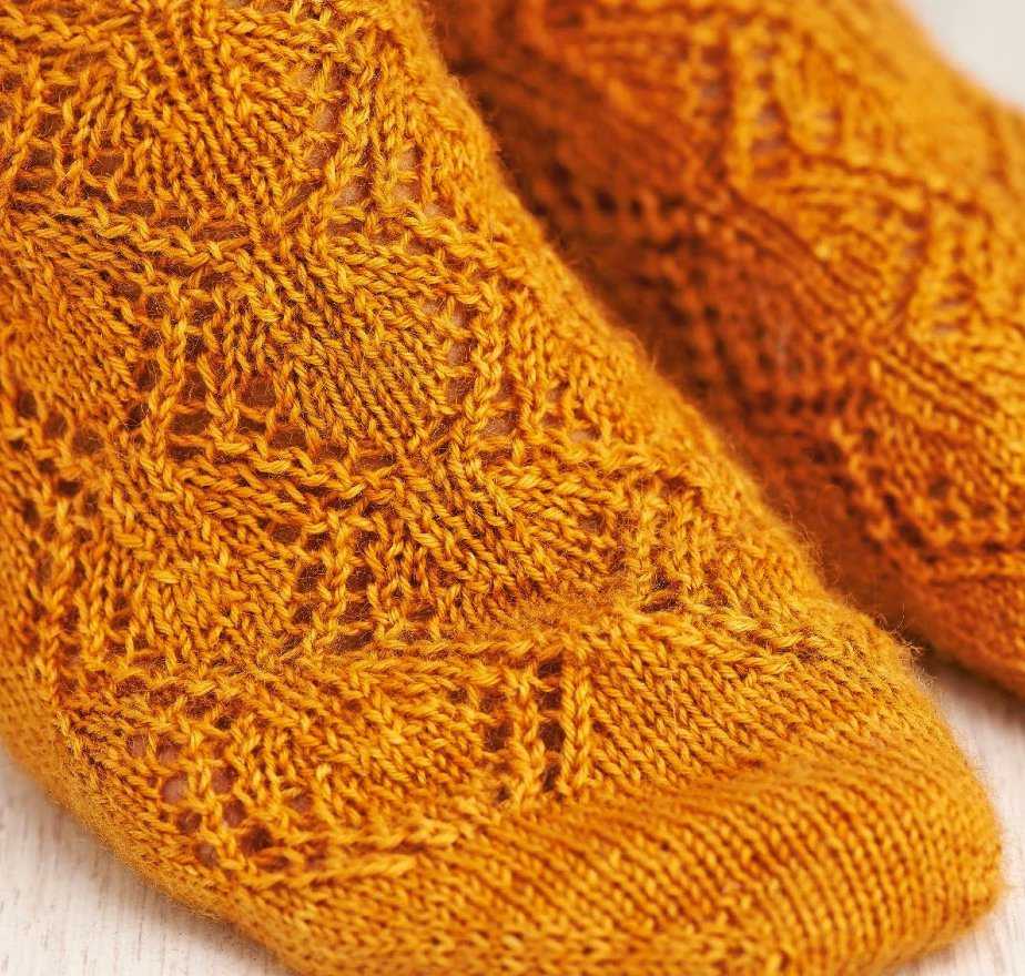 Вязание носков: 100 фото примеров как связать простые и красивые носки