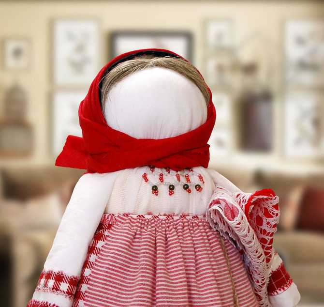 Одежда для кукол крючком: как связать платье, комбинезон, трусики?