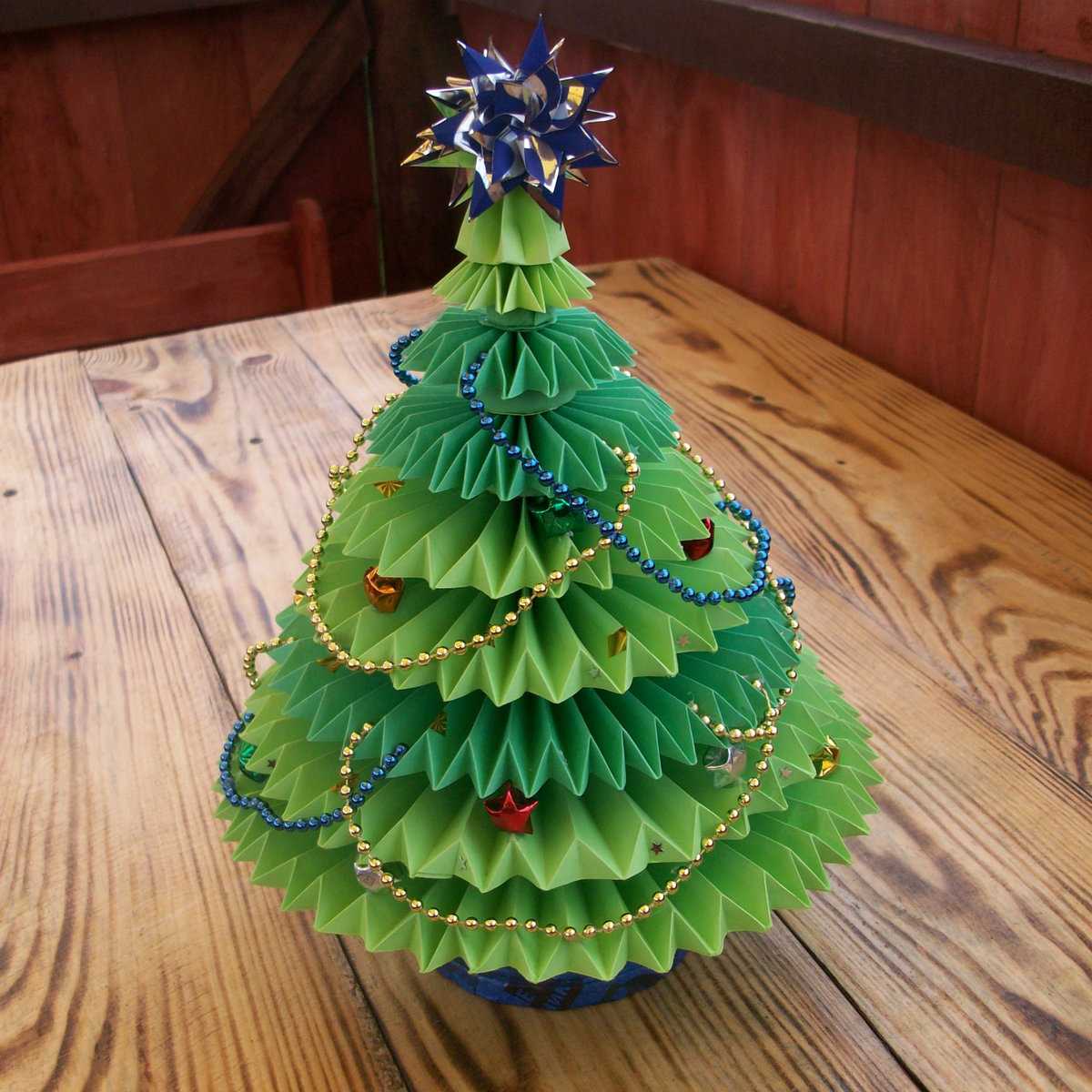 Оригами елка лудшее украшение новогоднего интерьера
