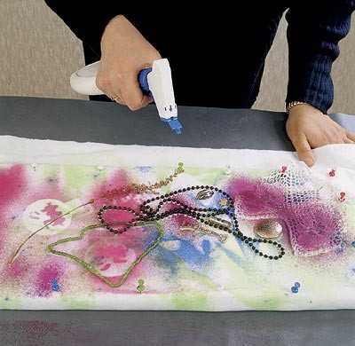 Краски для рисования на ткани несмывающиеся: какие выбрать и как ими пользоваться?