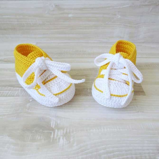15 носочков для новорожденных связанных спицами, подборка схем,  вязание для детей