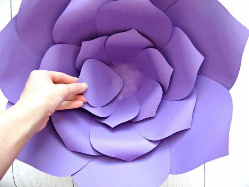 Цветы из бумаги своими руками: схемы, шаблоны, идеи для творчества. как сделать цветок из бумаги простой, маленький, большой, объемный, в технике квиллинга, оригами, из гофрированной бумаги?
