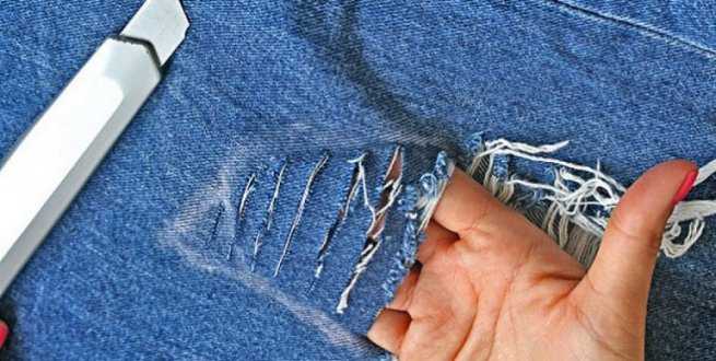 Способы как сделать дырки на джинсах, потертости, бахрому и царапки в домашних условиях