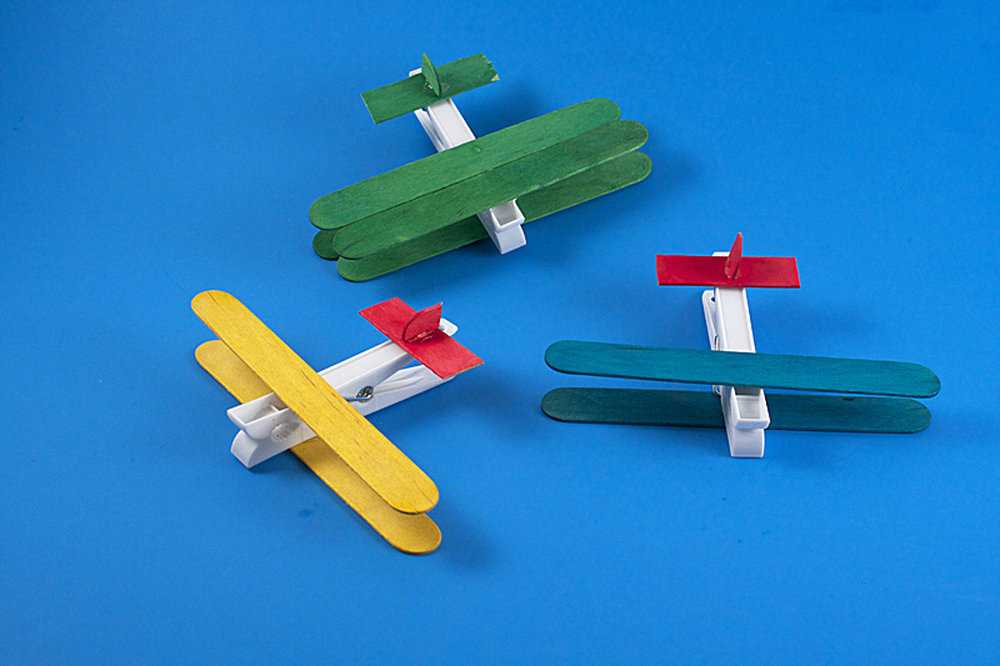 Как сделать самолетик из бумаги: легко, далеко и быстро летающий из а4, простая пошаговая инструкция с фото и видео, быстрый и красивый