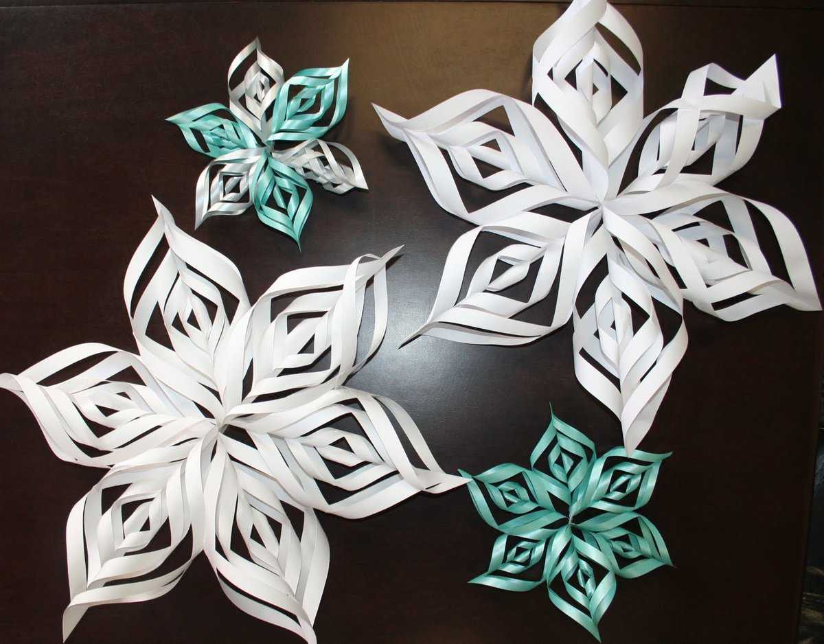 Оригами – объемные снежинки: схемы изготовления, шаблоны, фото. как сделать объемную новогоднюю снежинку 3d из бумаги своими руками: пошаговая инструкция