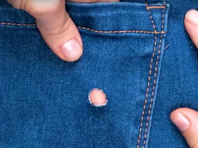 Как зашить дырку на джинсах: простые способы преобразить вещь
