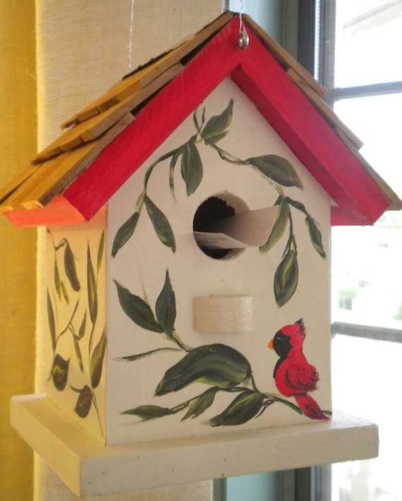 Чем раскрасить кормушку для птиц из дерева – как украсить кормушку для птиц