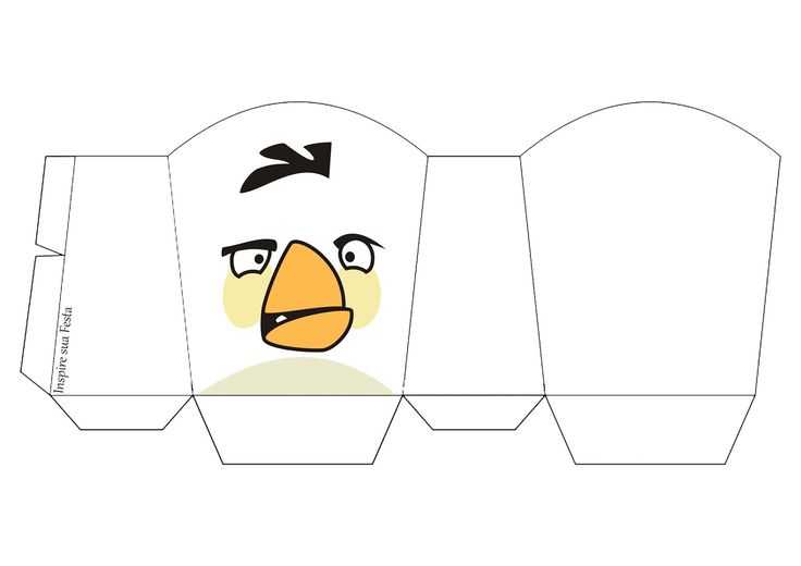 Сделанная из бумаги птица Рэд Angry Birds в технике модульного оригами выглядит вполне симпатичной