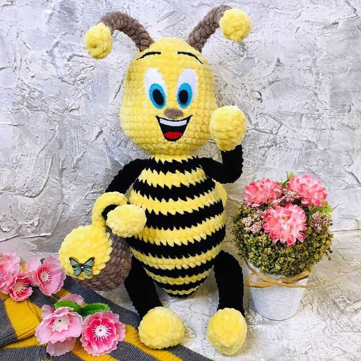 Пчела своими руками - 5 проектов для тех, кто вяжет крючком