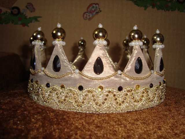 ᐉ царская корона изготовить. костюм принца или короля для мальчика своими руками