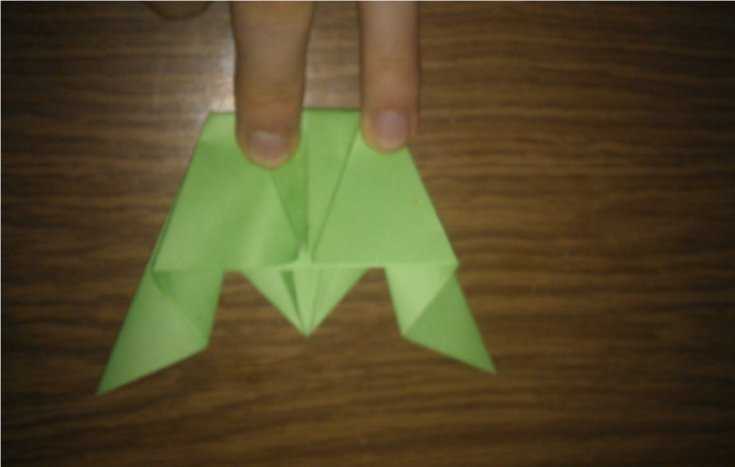 Оригами лягушка: учимся делать прыгающую лягушку из бумаги. обзор лучших идей с фото инструкцией