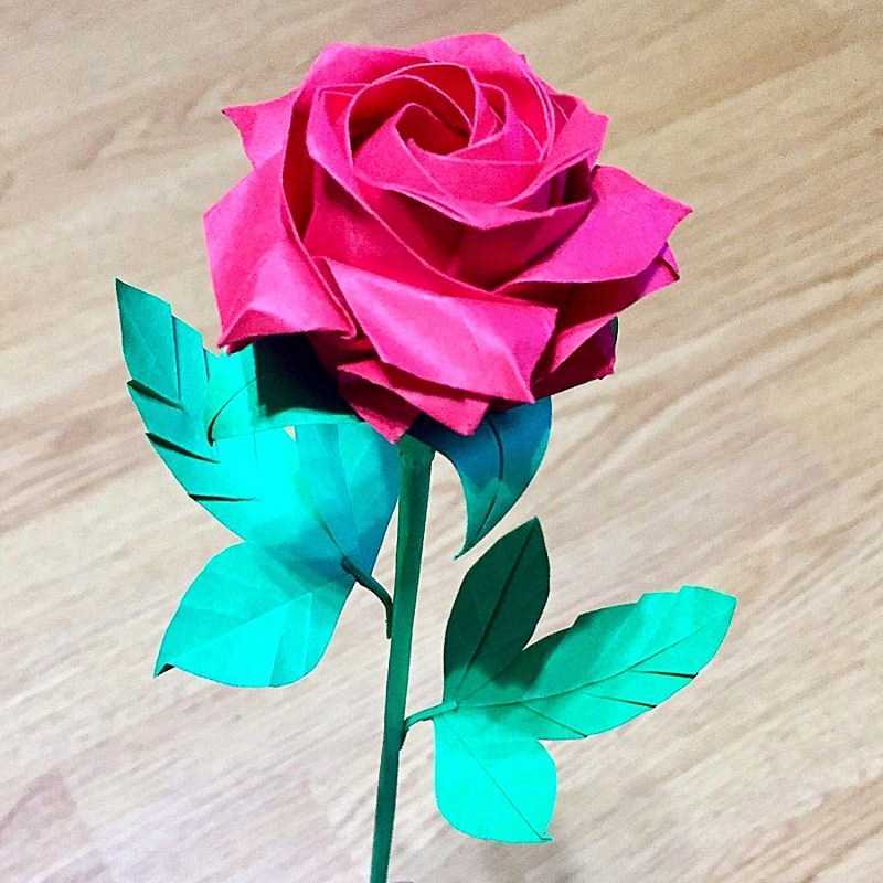 Простые мастер-классы как сделать цветок из бумаги своими руками в разной технике Инструкция с пошаговым описанием Как сделать ромашку розу тюльпан пион и другие цветы Цветочные бумажные букеты и гирлянды из цветов