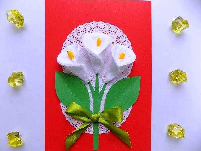 Что подарить одноклассницам на 8 марта идеи для поделок своими руками открытка подушка шоколадка композиция из конфет браслет цветы мастер-классы с фото