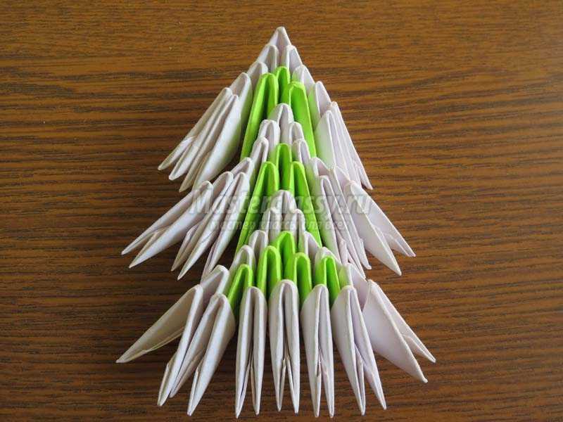 Оригами елка лудшее украшение новогоднего интерьера